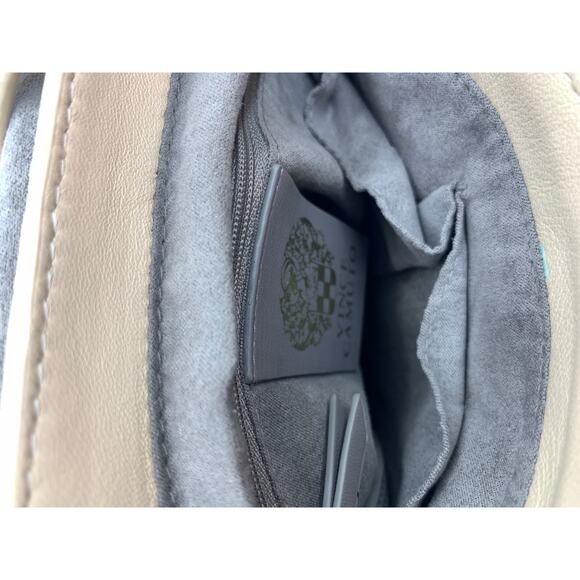 Vince Camuto Quilted Leather Crossbody Doty Womens Purse - Picture 5 of 10